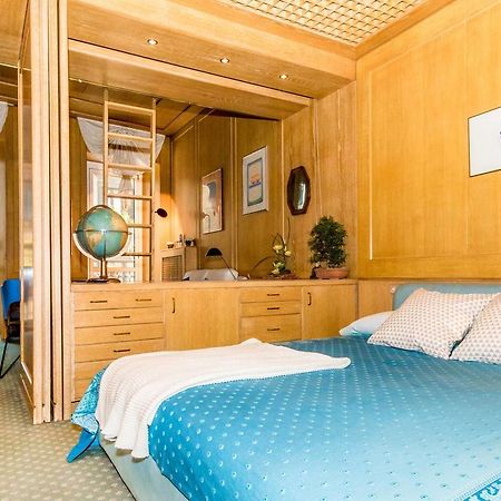 Joivy Charming Apt With Terrace In The Very Heart Of Milan Bagian luar foto