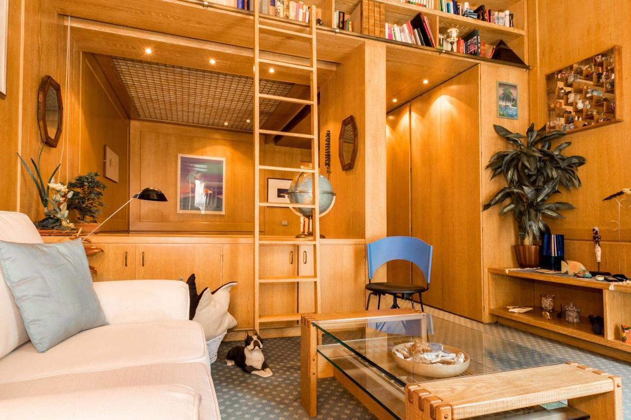 Joivy Charming Apt With Terrace In The Very Heart Of Milan Bagian luar foto